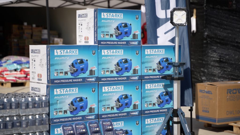 Private.00 05 43 72.still035